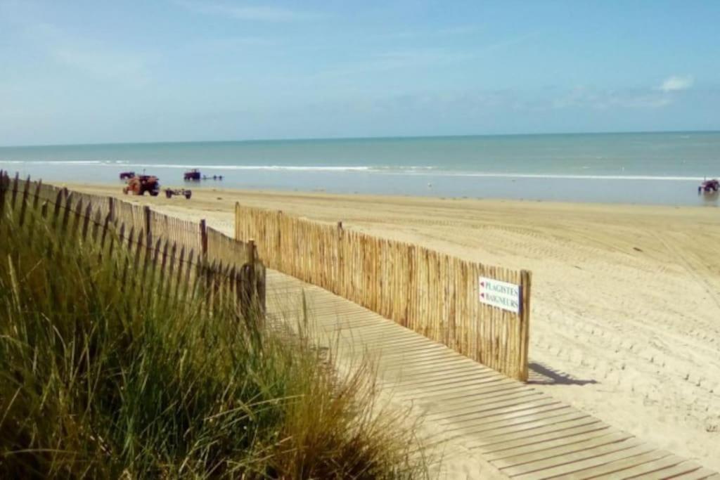 L'Adantho, A Deux Pas De La Plage Hauteville-sur-Mer Exterior foto